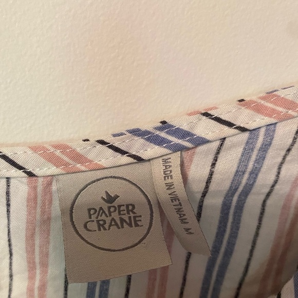 Paper Crane Size Large 100% Cotton Striped Cold Shoulder Top - Picture 4 of 4